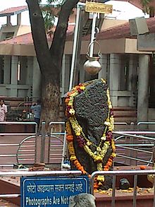 Shani idol at Shani Shingnapur