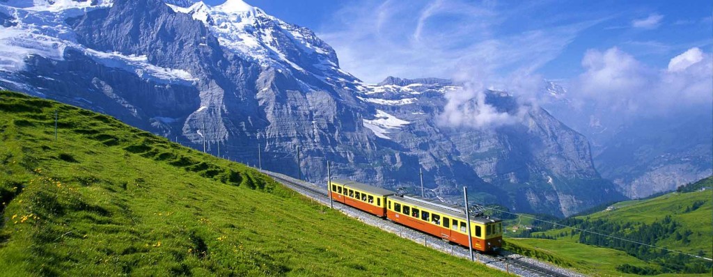 darjeeling-toy-train